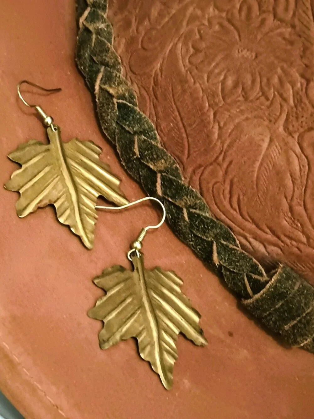 Handmade Dangle Leaf Earrings Vintage Gold Tone Crimped Metal Boho Jewelry